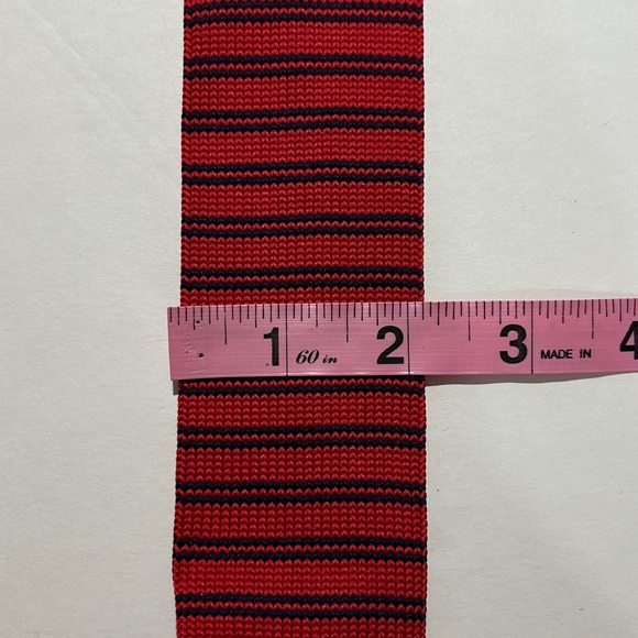 Knit ties set of 2. Red and Burgundy vintage, wool, polyester - Picture 8 of 10